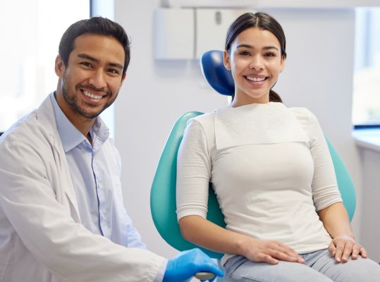 How A Preventive Dentist Helps Patients Stop Gingivitis From Recurring